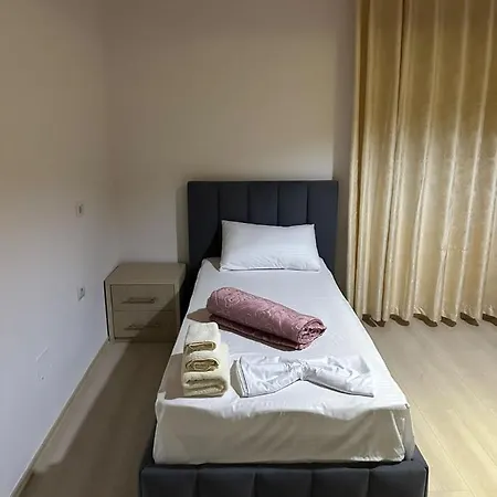 Jons 3* Gjirokaster