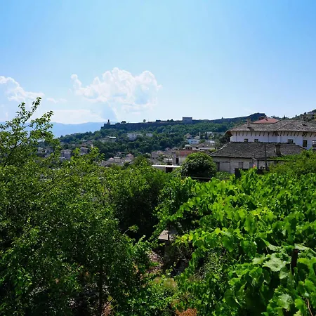 Jons 3* Gjirokastër